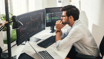 Trading desk: what is it, and how does it work